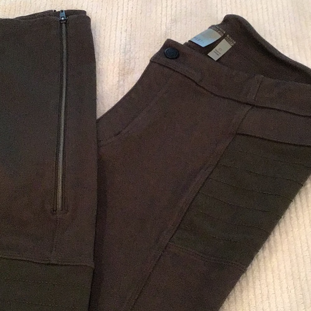 Athleta women pants 8T